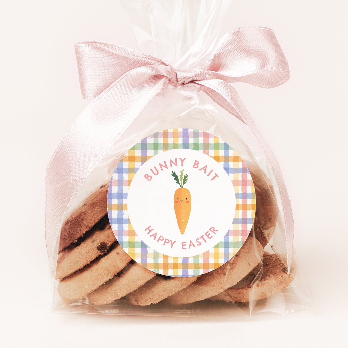 Round Gingham Bunny Bait Easter Tag